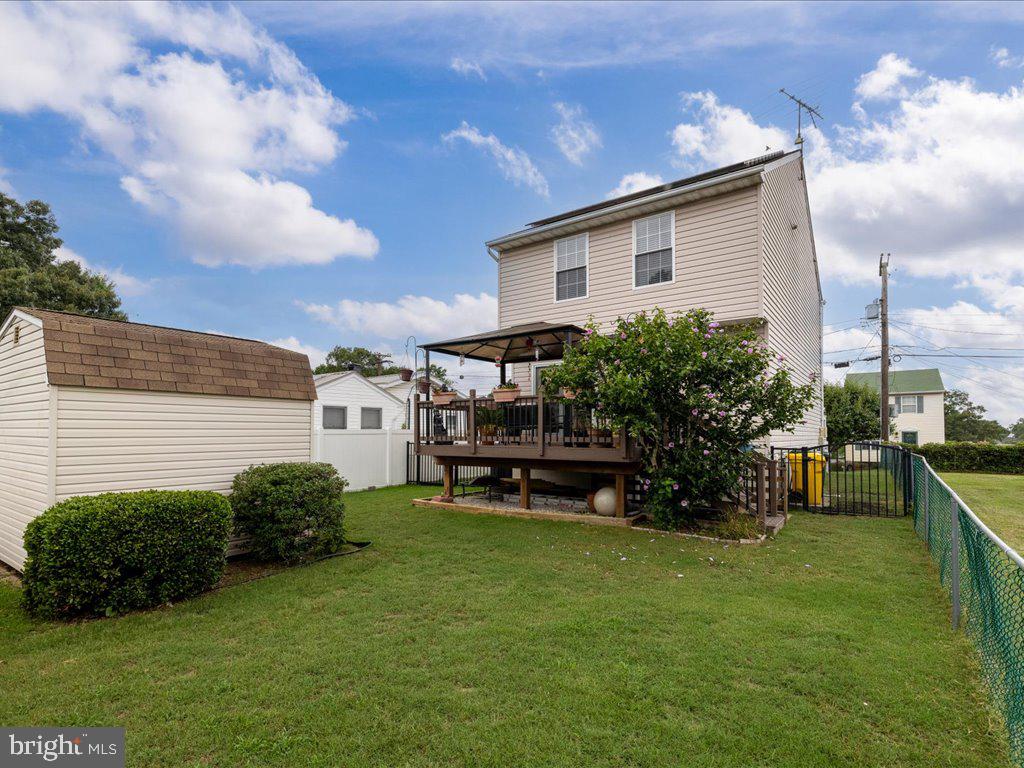 305 Cloverhill Road Pasadena, MD 21122 - Photo 35 of 46 Gallery Image 35