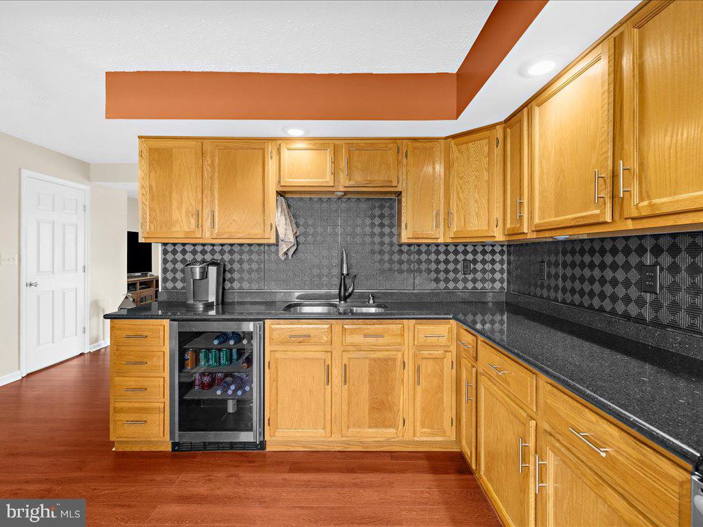 305 Cloverhill Road Pasadena, MD 21122 - Photo 8 of 46 Gallery Image 8