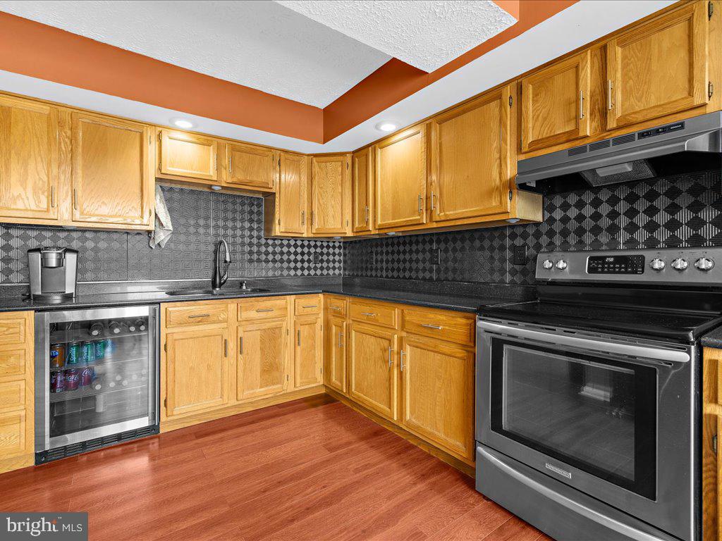 305 Cloverhill Road Pasadena, MD 21122 - Photo 10 of 46 Gallery Image 10