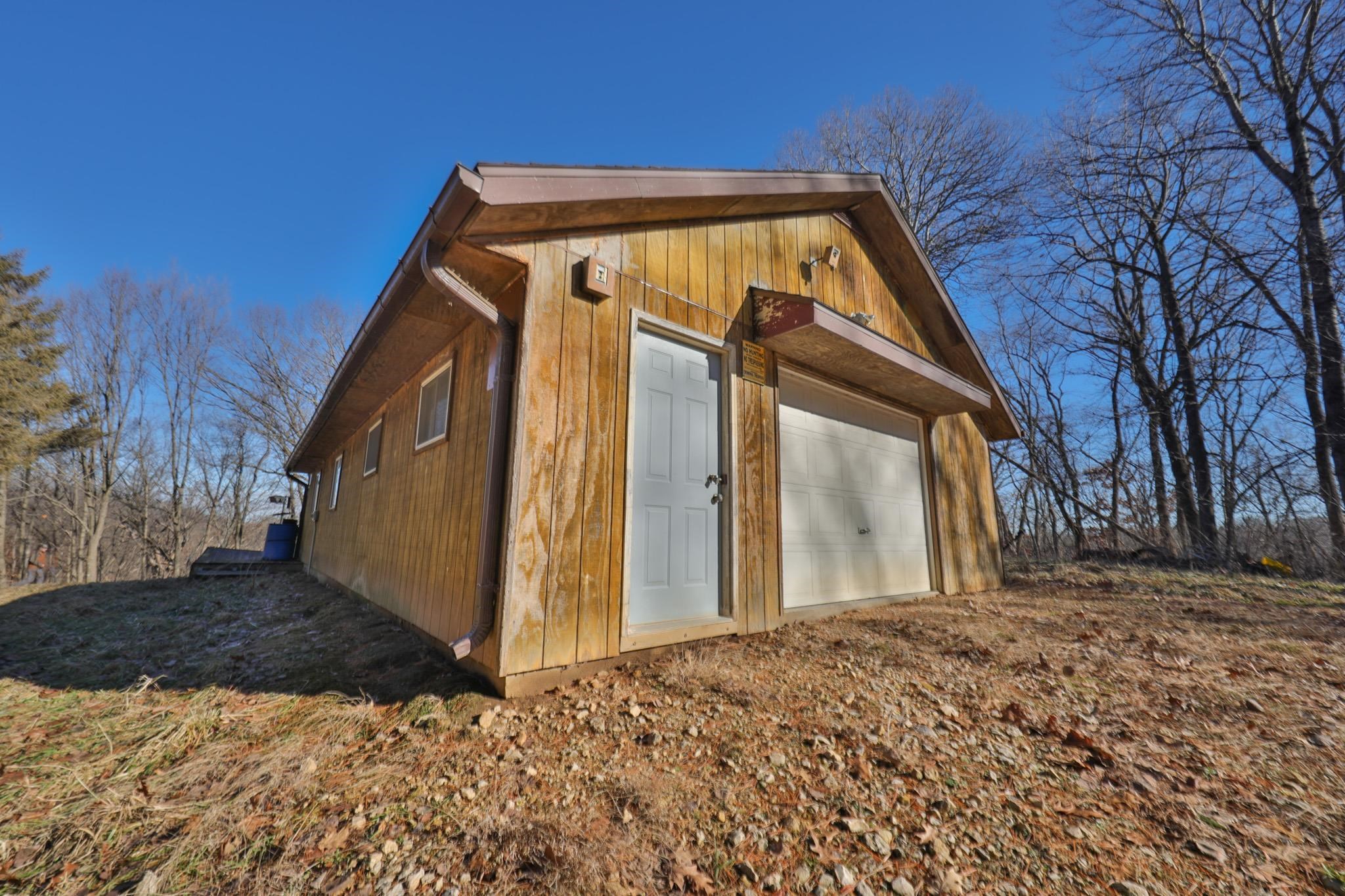 58694 Oak Grove Ridge Road Eastman, WI 54626 - Photo 14 of 50