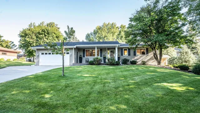 $430,000 | 721 Meadow View Drive, Northfield, MN 55057