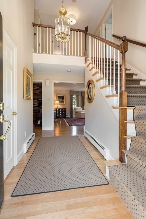 342 Linden Street Wellesley, MA 02481 - Photo 2 of 41