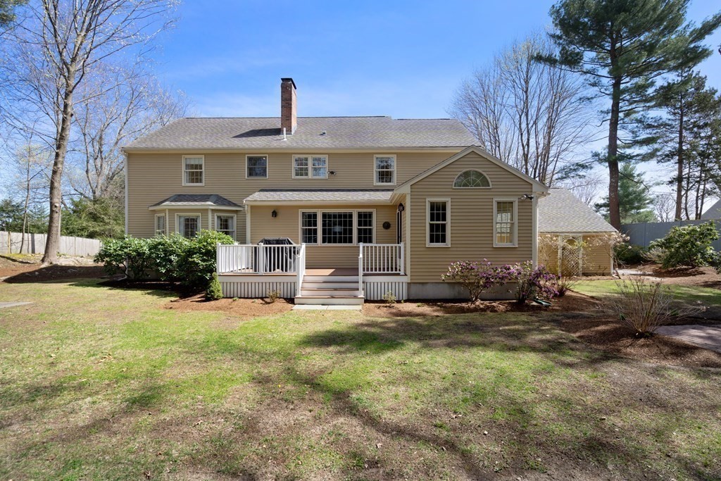 342 Linden Street Wellesley, MA 02481 - Photo 32 of 41