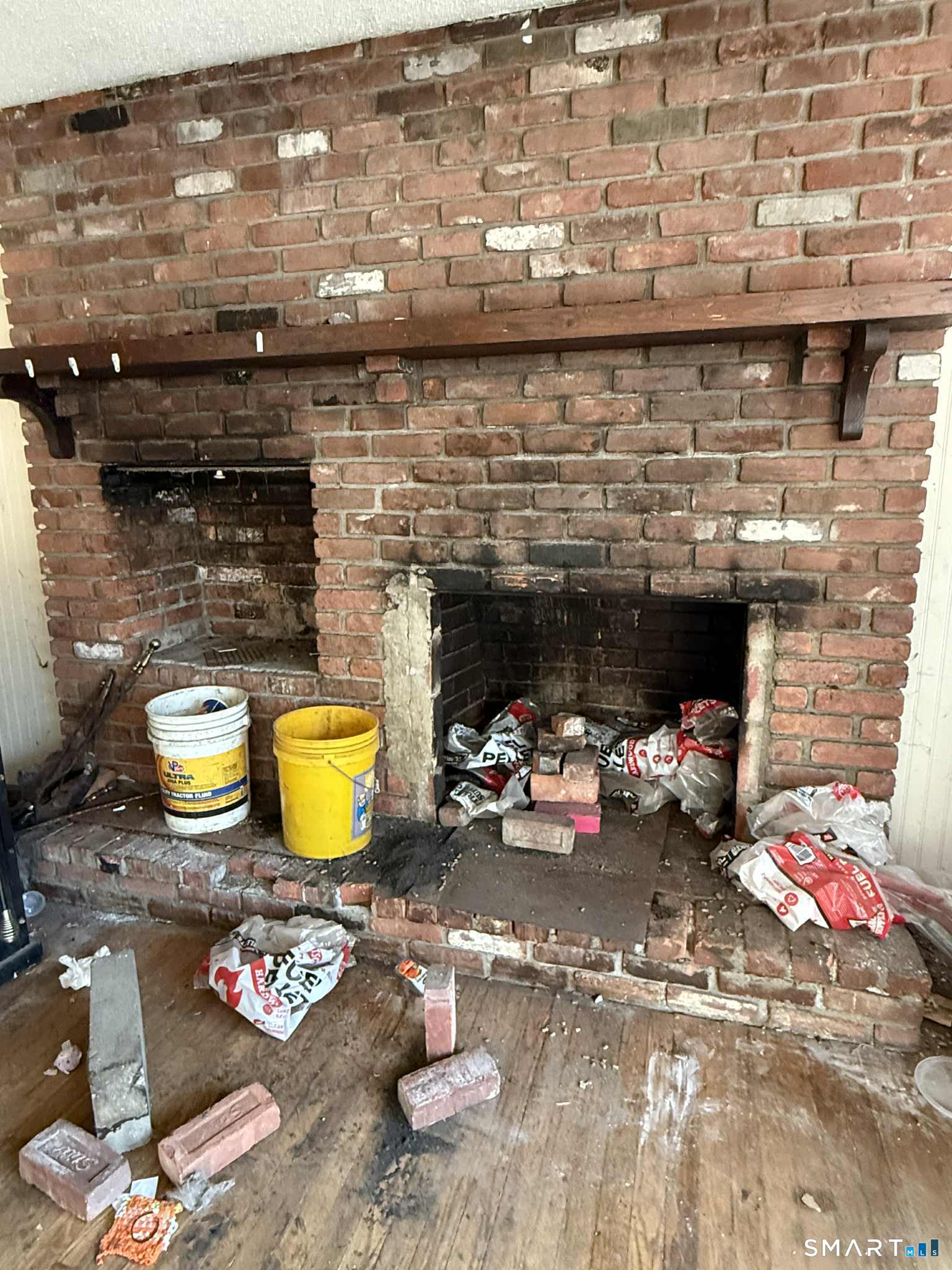 682 East Pond Meadow Road Westbrook, CT 06498 - Photo 13 of 28