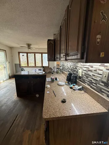 $400,000 | 682 East Pond Meadow Road, Westbrook, CT 06498