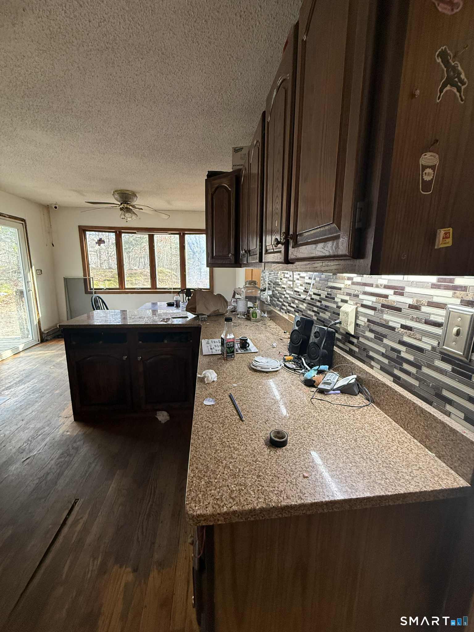 682 East Pond Meadow Road Westbrook, CT 06498 - Photo 16 of 28