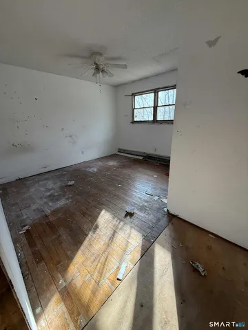 $400,000 | 682 East Pond Meadow Road, Westbrook, CT 06498