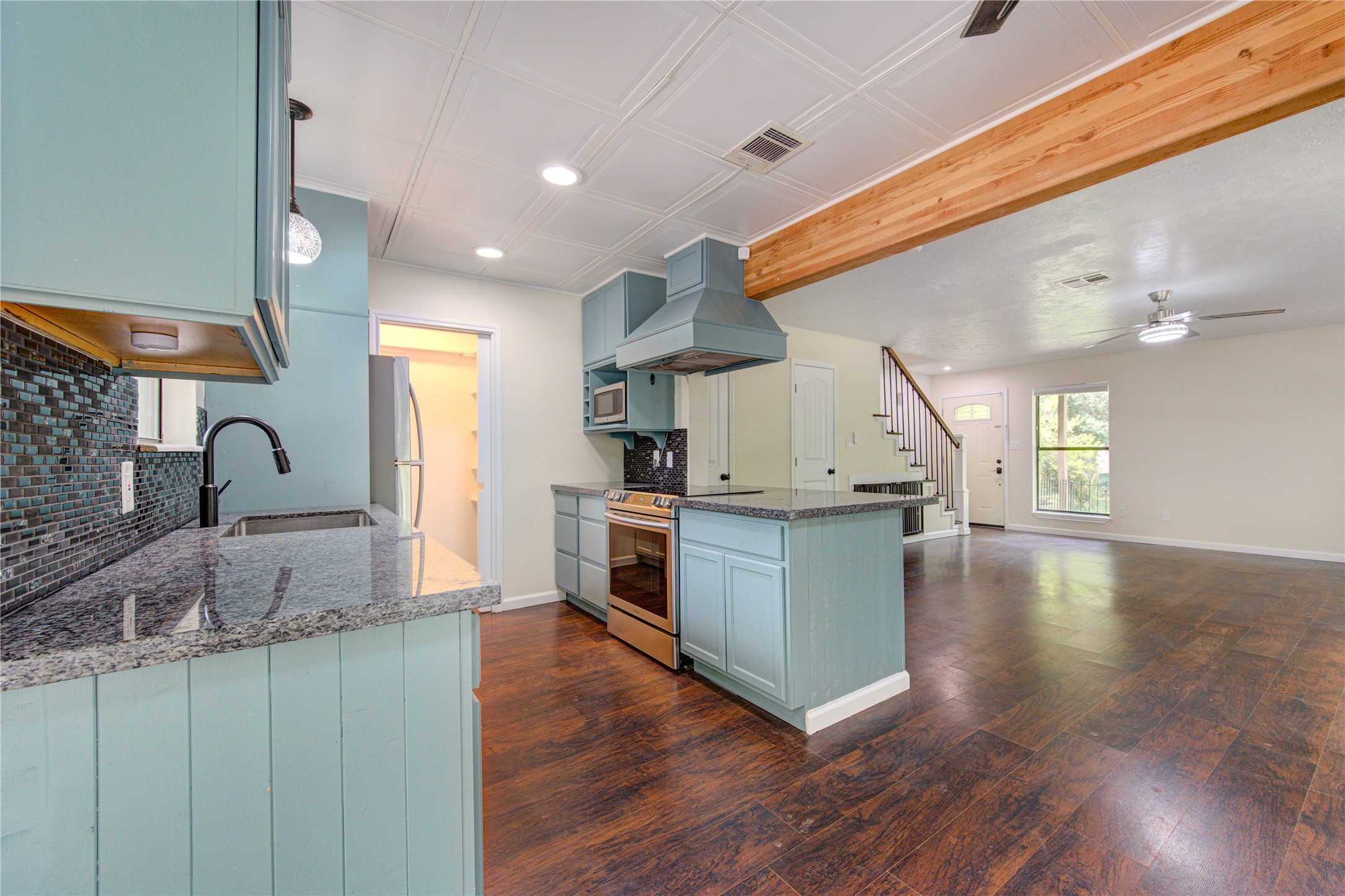 1011 Hamblen Road, Unit 307 Houston, TX 77339 - Photo 12 of 50