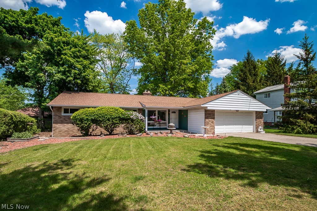 4663 Ammon Road Cleveland, OH 44143 - Photo 18 of 33 Gallery Image 18
