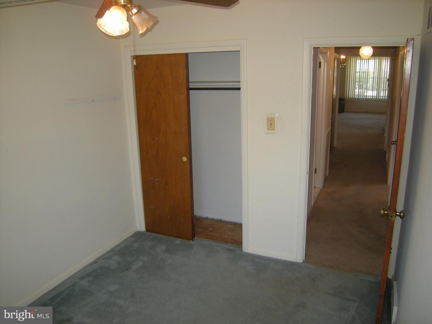 8807 Blue Grass Road Philadelphia, PA 19152 - Photo 12 of 25 Bedroom - Main