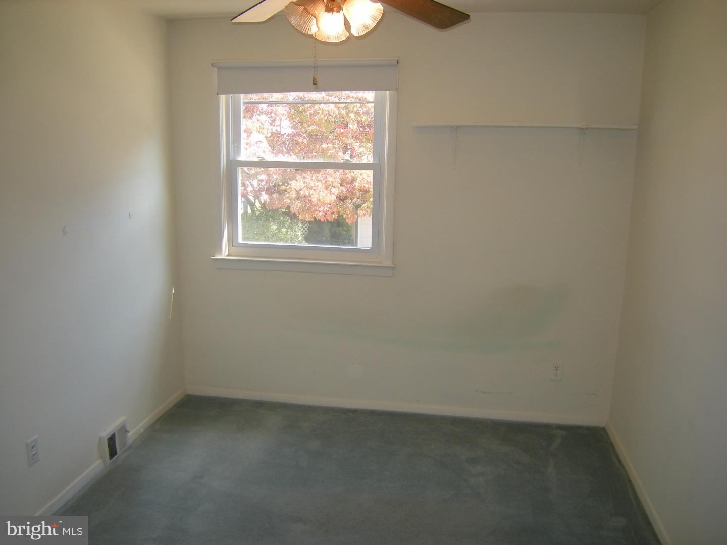 8807 Blue Grass Road Philadelphia, PA 19152 - Photo 15 of 25 Bedroom 3