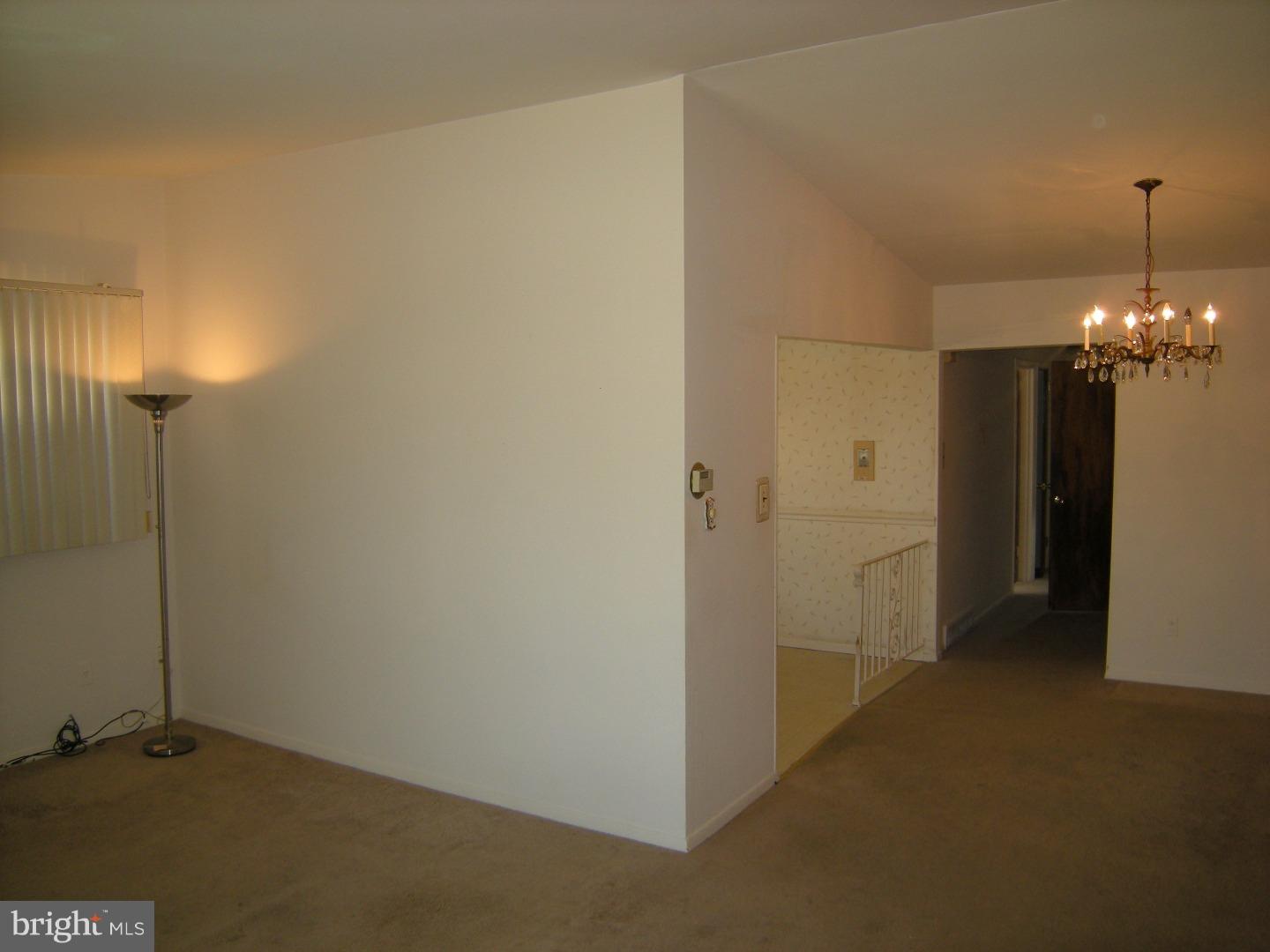 8807 Blue Grass Road Philadelphia, PA 19152 - Photo 6 of 25 Dining Room