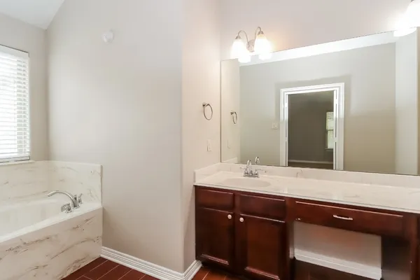 $2,020 | 11127 Overland Trail Drive, Richmond, TX 77406
