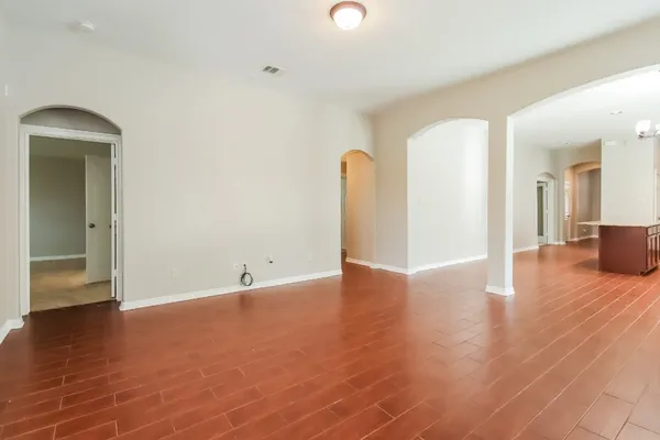 $2,020 | 11127 Overland Trail Drive, Richmond, TX 77406