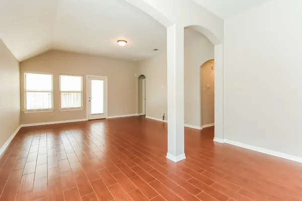 $2,020 | 11127 Overland Trail Drive, Richmond, TX 77406