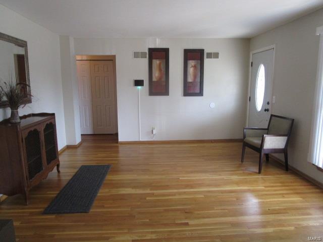 1855 Derhake Road Florissant, MO 63033 - Photo 2 of 22 Gallery Image 2