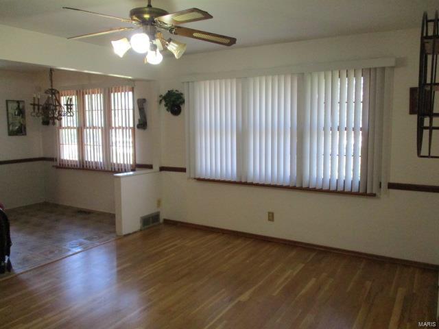 1855 Derhake Road Florissant, MO 63033 - Photo 9 of 22 Gallery Image 9