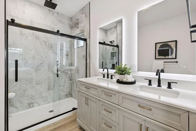 $600,000 | 1231 Bellflower Lane Northeast, Owatonna, MN 55060