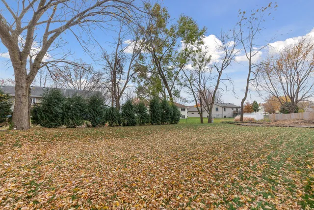 $600,000 | 1231 Bellflower Lane Northeast, Owatonna, MN 55060