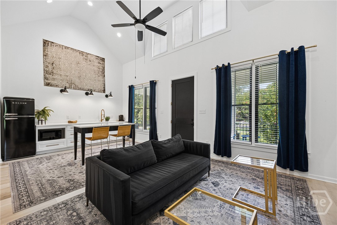 1402 Walthour Road, Unit A Savannah, GA 31410 - Photo 12 of 42 Gallery Image 12