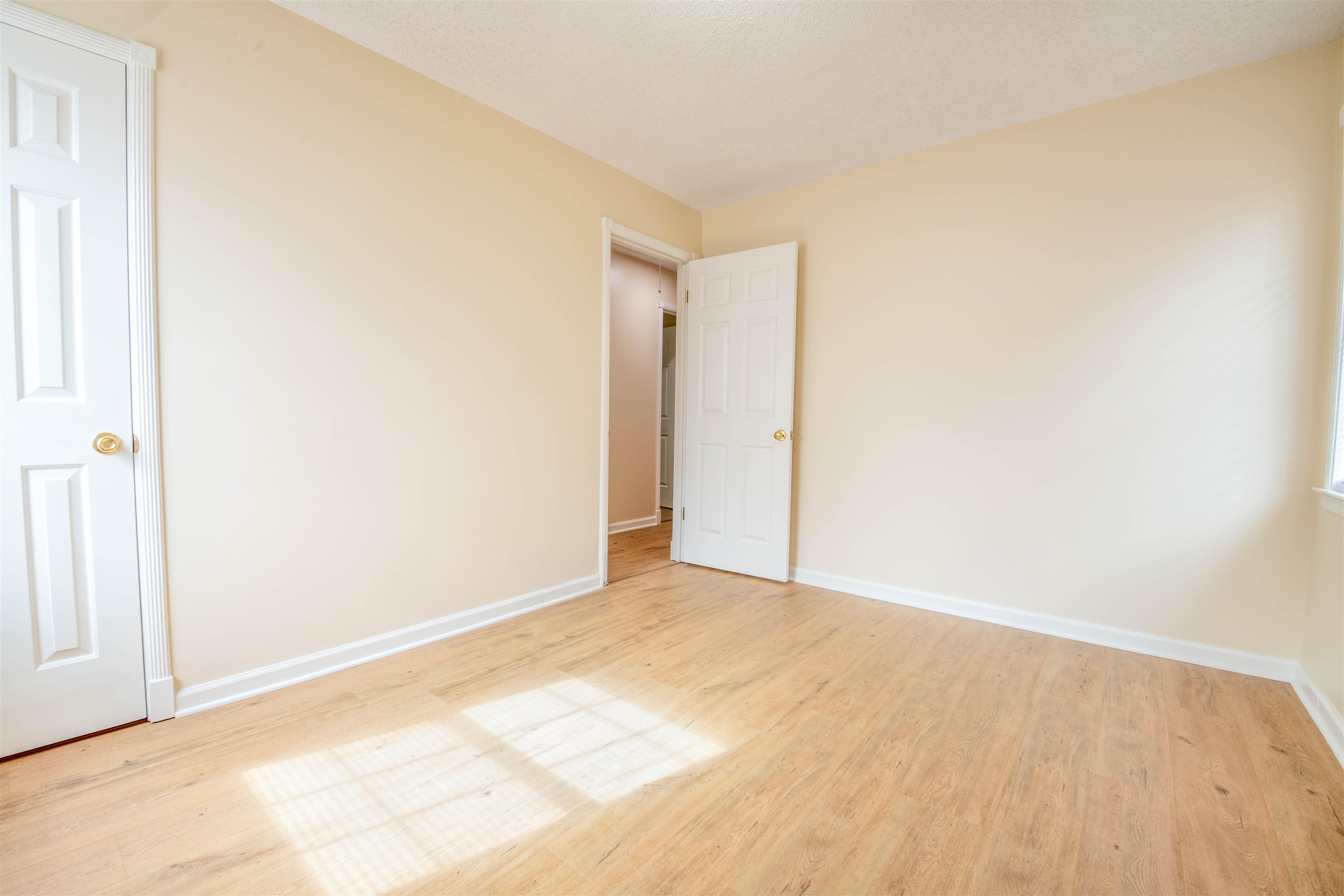 1642 Brierbrook Road Germantown, TN 38138 - Photo 22 of 37 Gallery Image 22