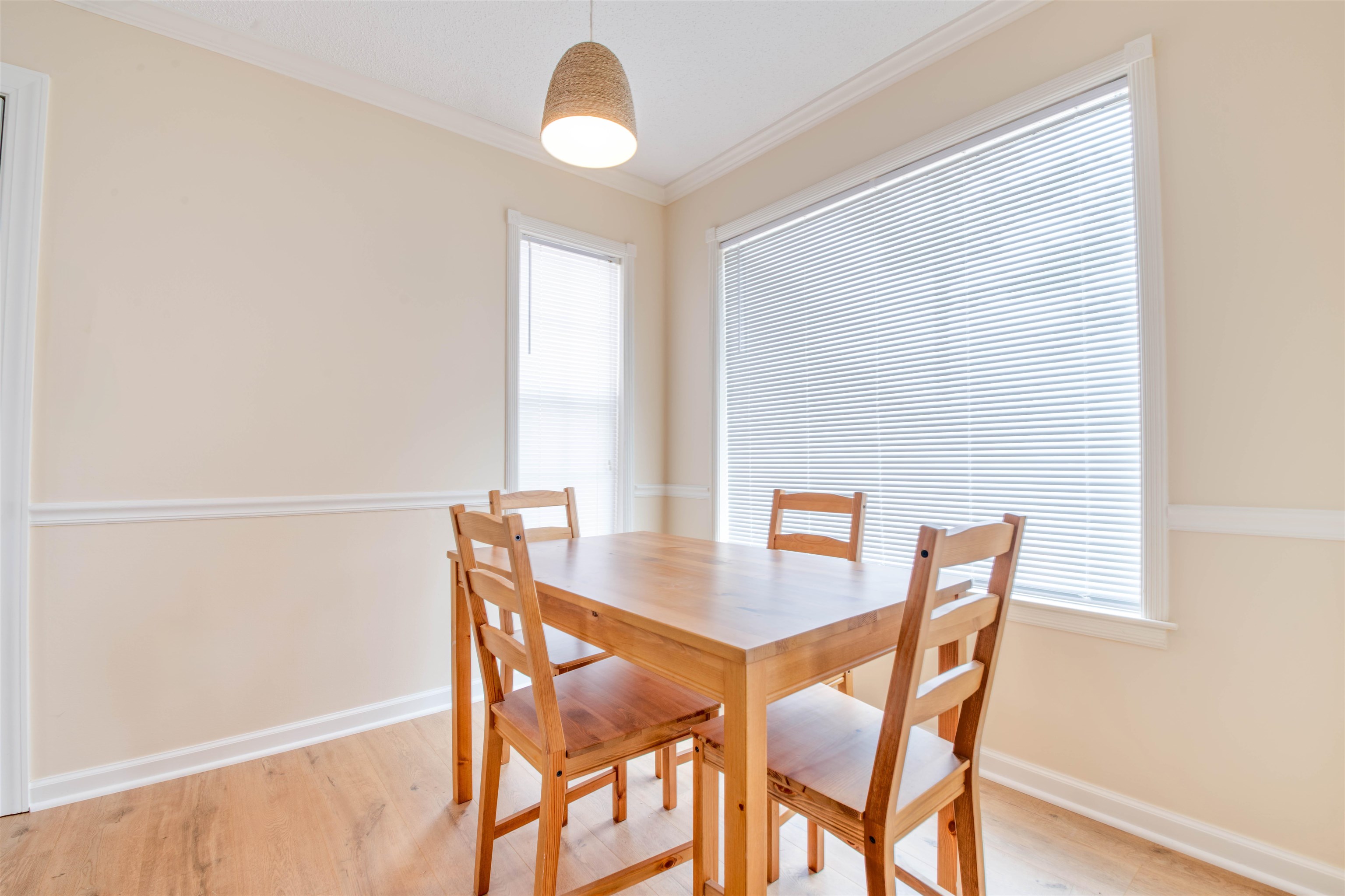 1642 Brierbrook Road Germantown, TN 38138 - Photo 9 of 37 Dining room with light wood-type flooring and crown molding