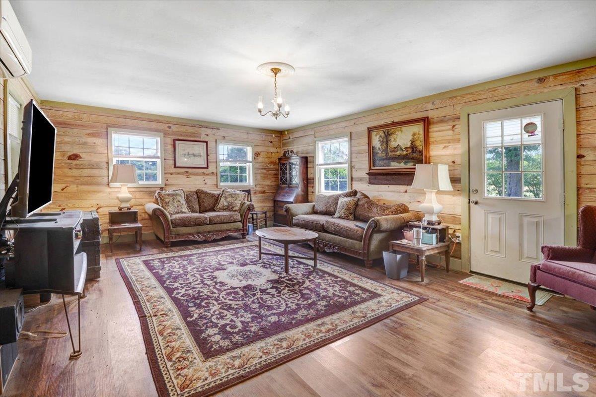 609 Casey Mill Road Dudley, NC 28333 - Photo 5 of 28 Gallery Image 5