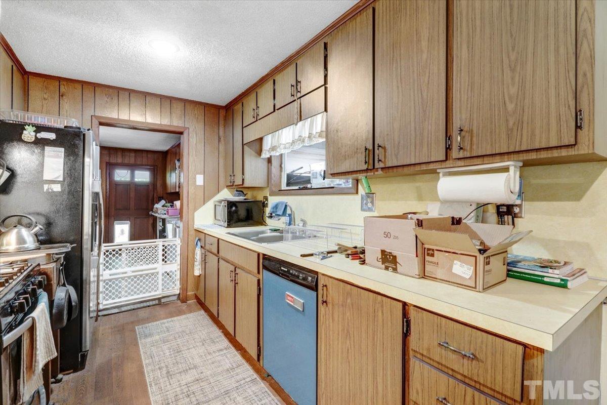 609 Casey Mill Road Dudley, NC 28333 - Photo 10 of 28 Gallery Image 10