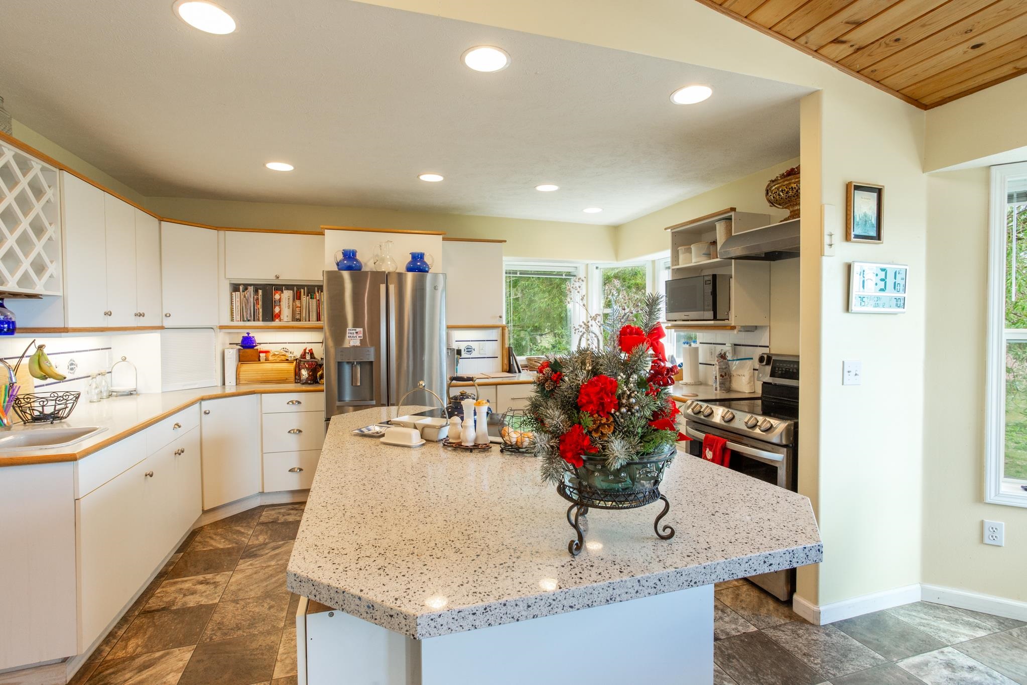 41218 North Grove Road Deer Park, WA 99006 - Photo 9 of 47