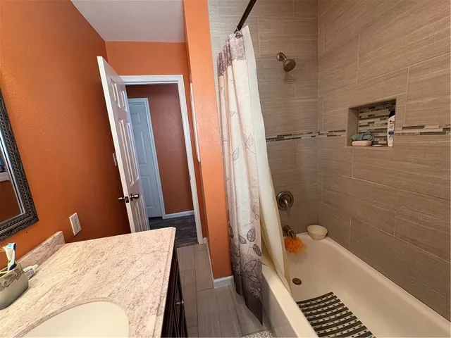 $220,000 | 5133 Harmony Drive, Kansas City, KS 66106