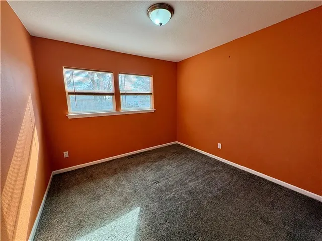 $220,000 | 5133 Harmony Drive, Kansas City, KS 66106