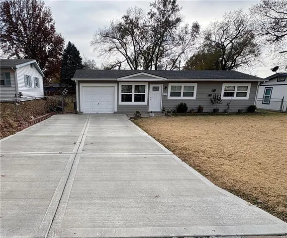 $225,000 | 5133 Harmony Drive, Kansas City, KS 66106