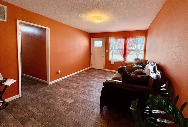 $225,000 | 5133 Harmony Drive, Kansas City, KS 66106