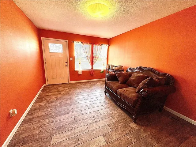 $225,000 | 5133 Harmony Drive, Kansas City, KS 66106