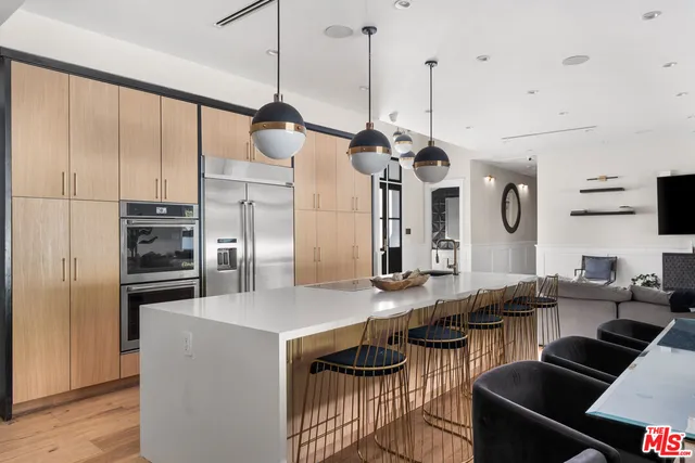 $15,900 | 13339 Margate Street, Van Nuys, CA 91401