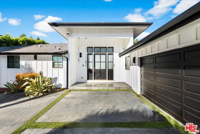 $15,900 | 13339 Margate Street, Van Nuys, CA 91401