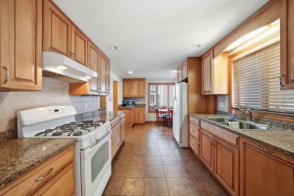 $799,900 | 14129 Huseman Street, Cedar Lake, IN 46303
