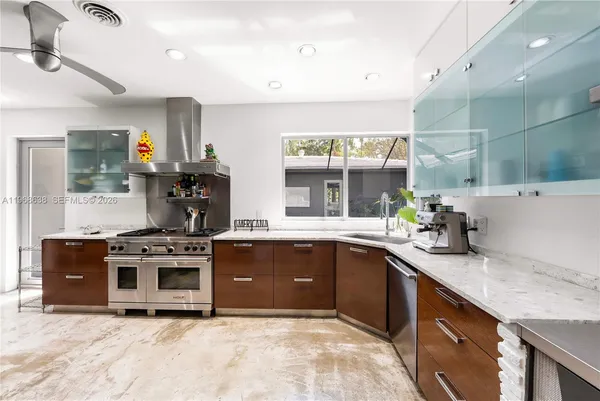 $3,960,000 | 5600 North Bayshore Drive, Miami, FL 33137