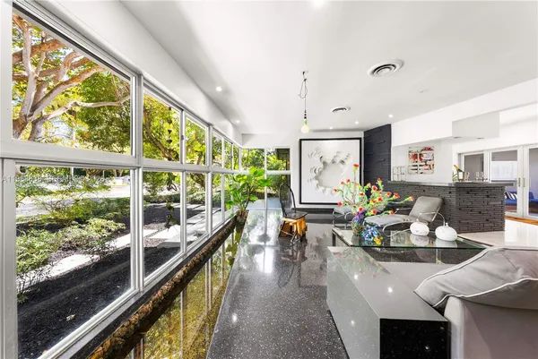 $3,960,000 | 5600 North Bayshore Drive, Miami, FL 33137
