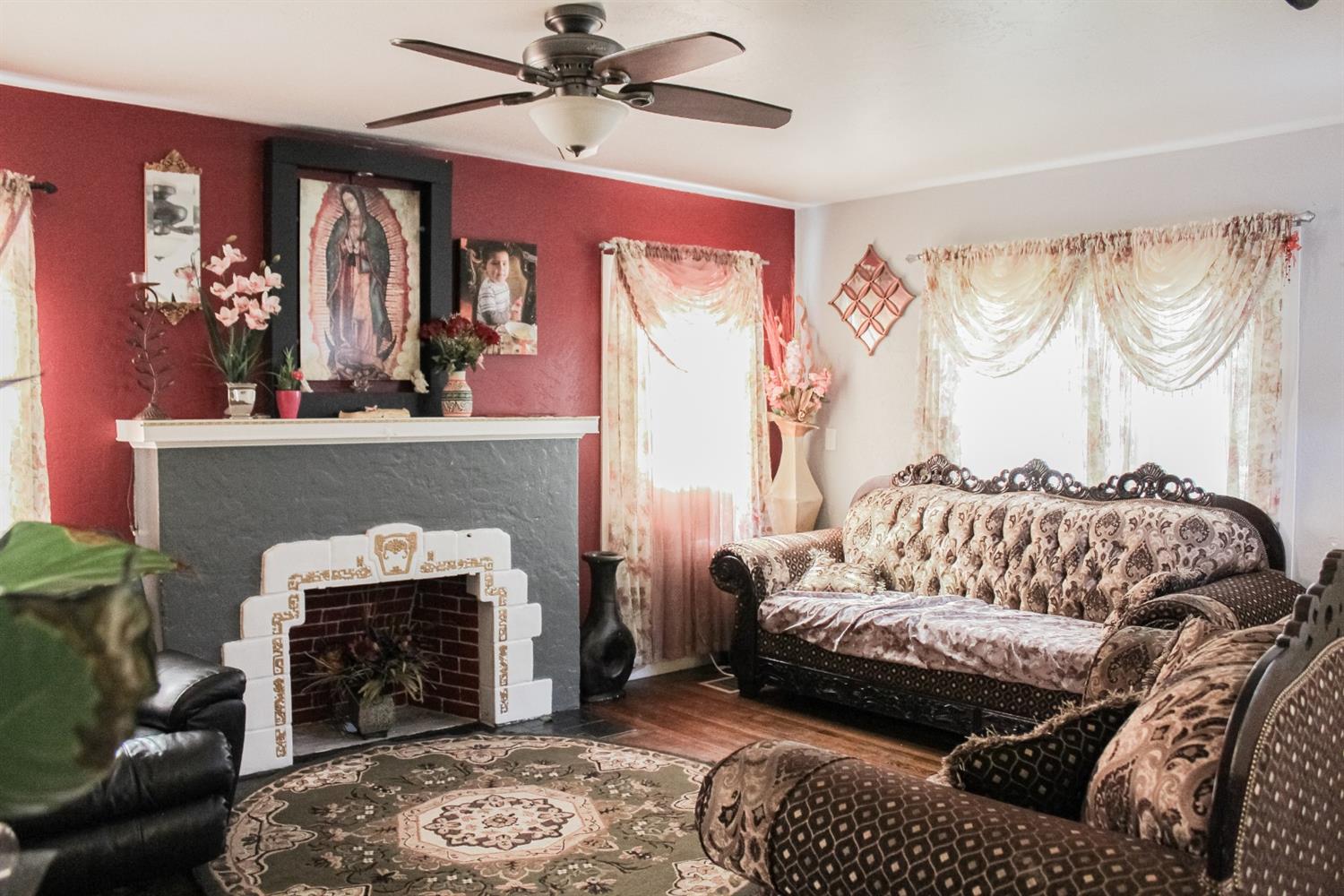 1240 F F Reedley, CA 93654 - Photo 2 of 15