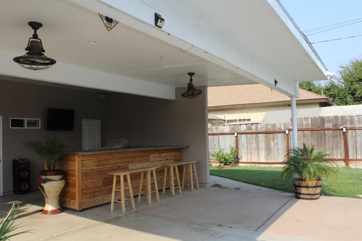 1240 F F Reedley, CA 93654 - Photo 15 of 15
