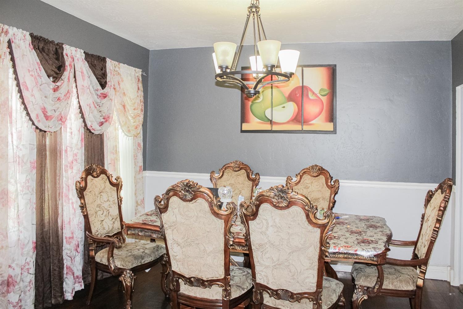 1240 F F Reedley, CA 93654 - Photo 3 of 15