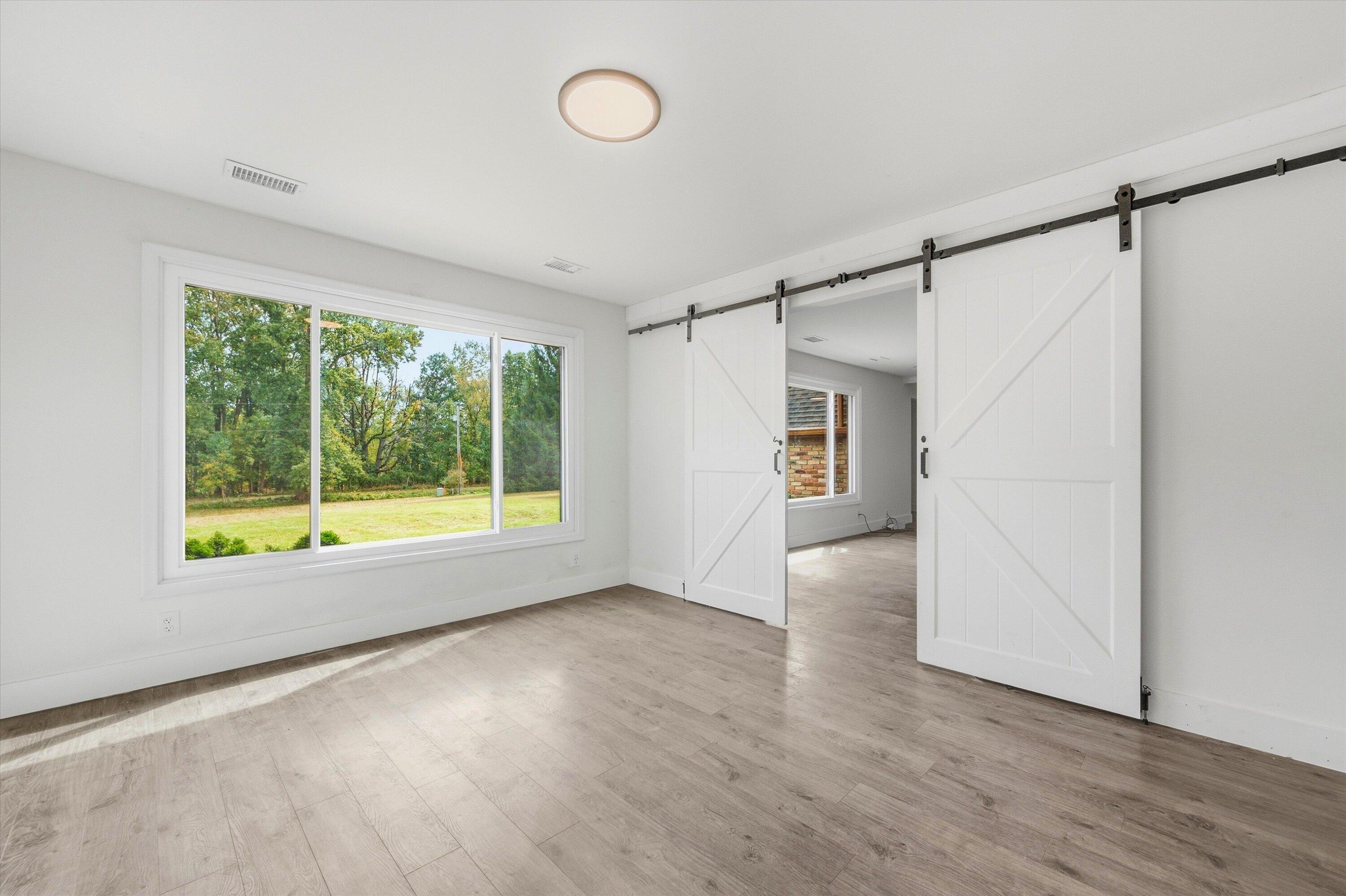 9112 East Miller Road Durand, MI 48429 - Photo 4 of 36 09-009