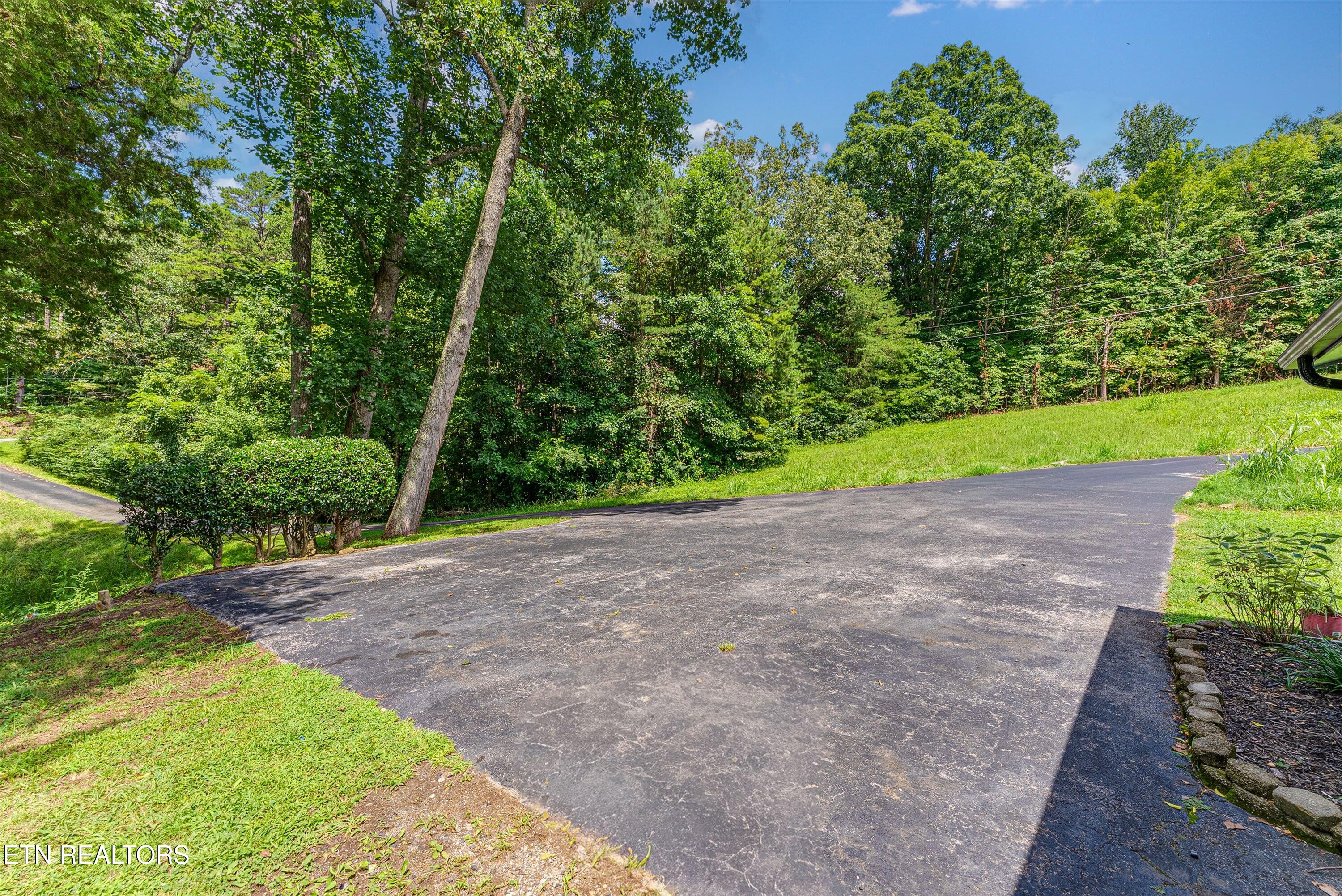 712 Cooper Road, Unit A Strawberry Plains, TN 37871 - Photo 31 of 33 05-Drive A1