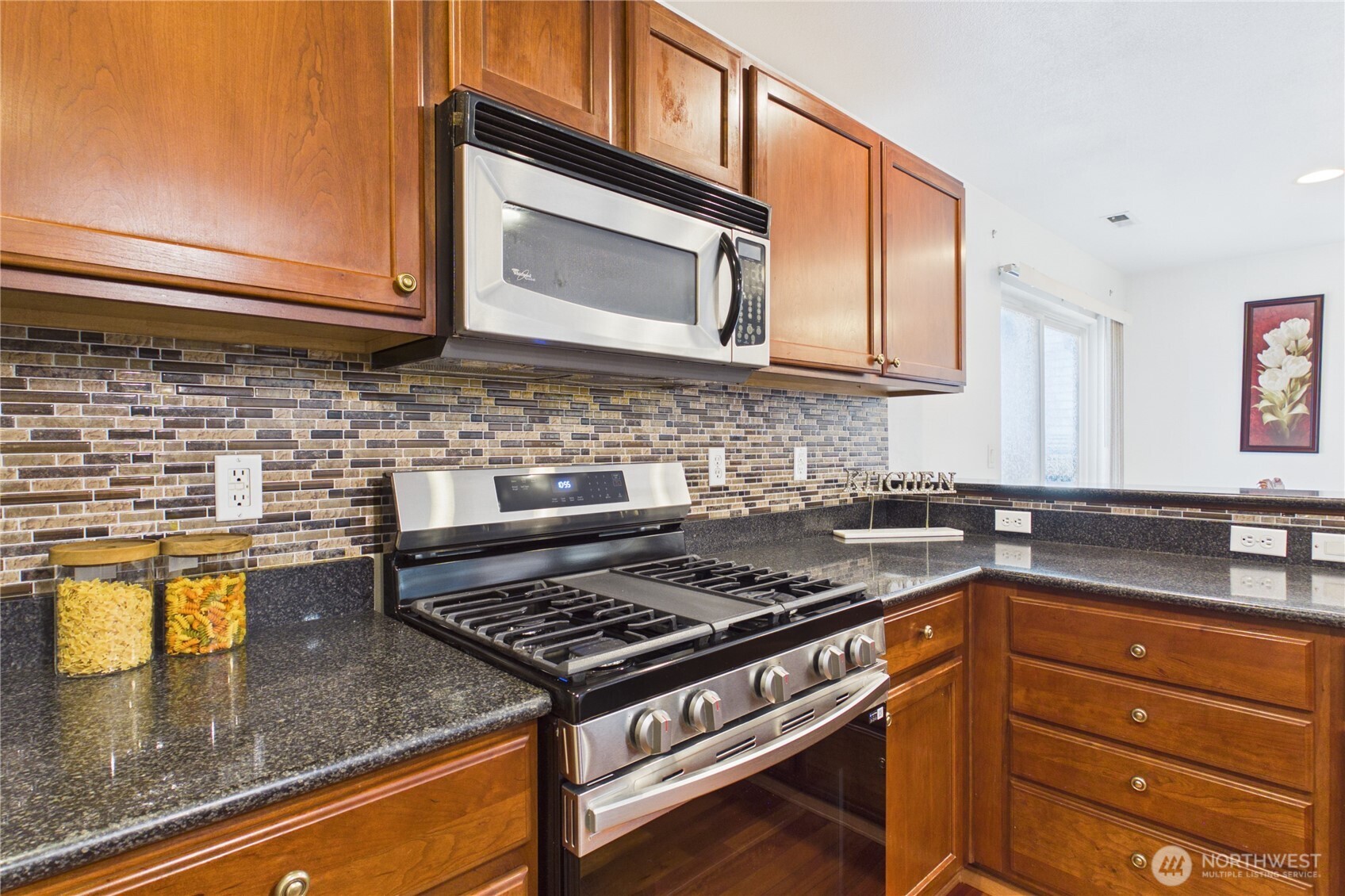 3908 153rd Place Southeast Bothell, WA 98012 - Photo 8 of 33