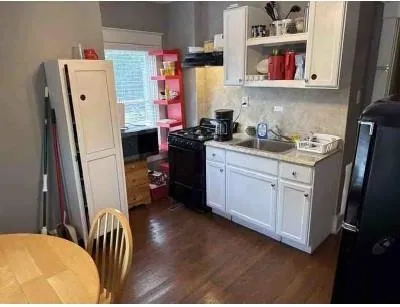 $399,500 | 925 North Walker Lane, Olathe, KS 66061