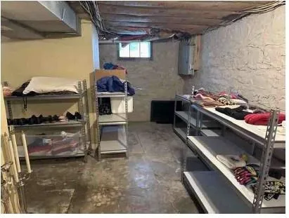 $399,500 | 925 North Walker Lane, Olathe, KS 66061