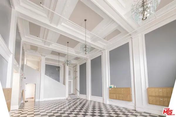 $850 | 2629 West 8th Street, Unit C (320), Los Angeles, CA 90057