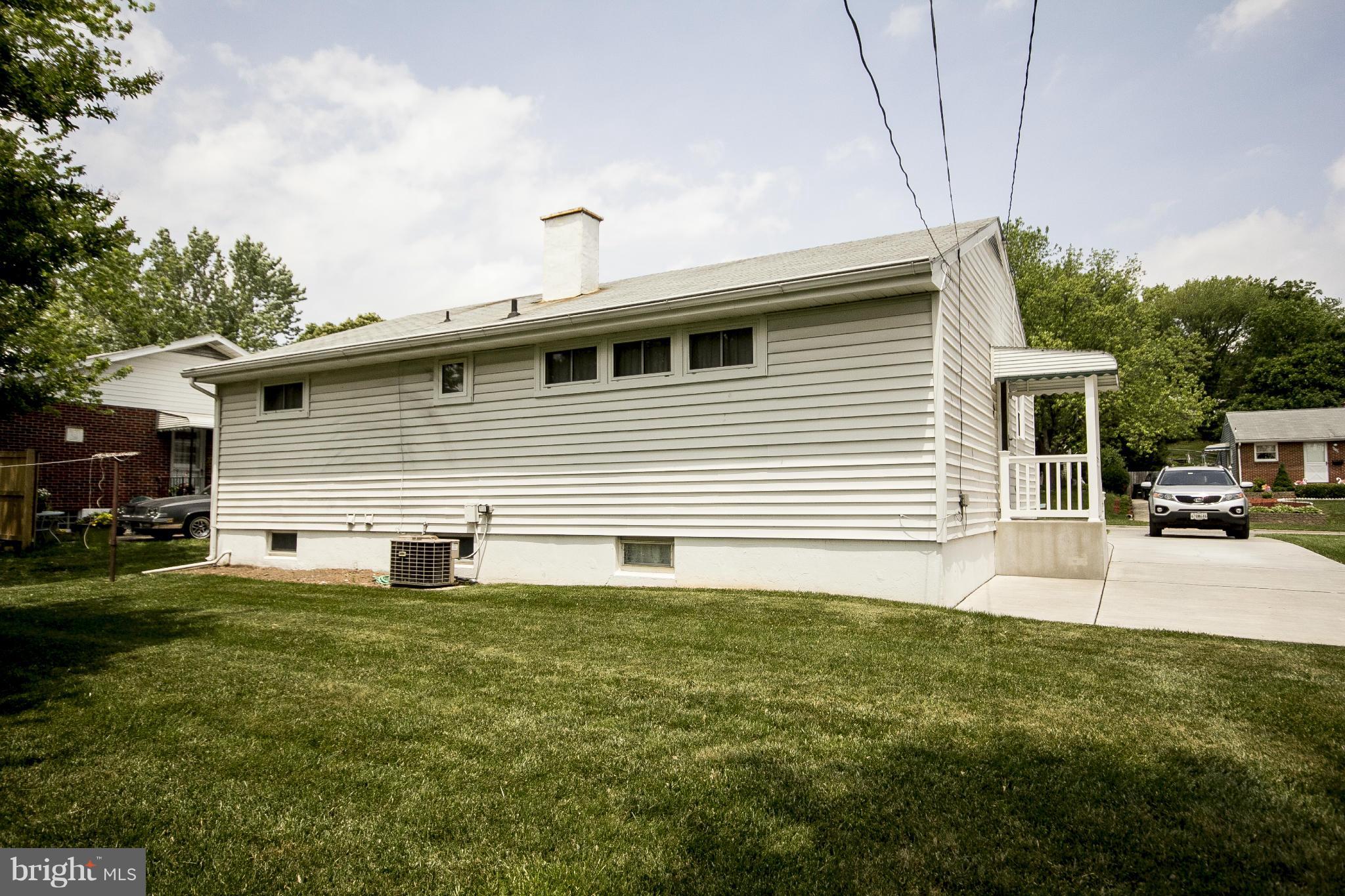 6209 Golden Ring Road Baltimore, MD 21237 - Photo 2 of 17 Exterior (Rear)