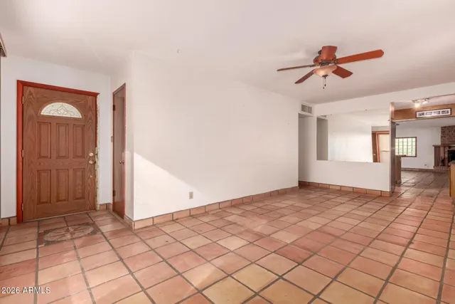 a view of empty room